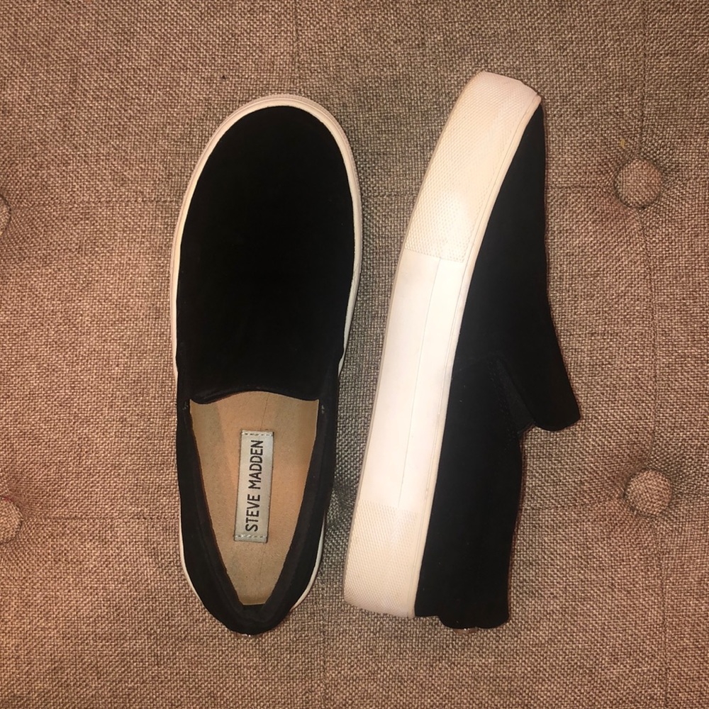 Steve Madden Black Sneakers